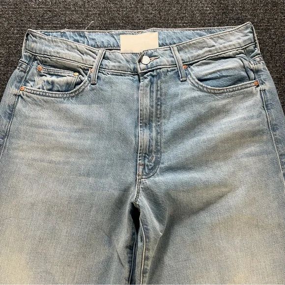 MOTHER Superior The Undercover Wide Leg Jeans Unripped Blue Wash Size 29 USA EUC - Picture 2 of 10